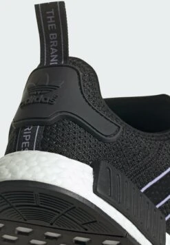 Adidas Originals Nmd_R1Sneakers BasseCore Black Dust Purple Core Black Uomo Sneaker AD115O0XQ-Q11 -Luce Scarpe Negozio 087d5e6d3eb4494fac1db1a92591d1c3