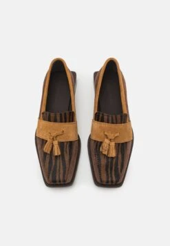 Dholak Loafer UnisexScarpe Senza LacciBrown Uomo Scarpe Basse AHC15C000-O11 -Luce Scarpe Negozio 0ceb5e2597e1423e9cfd52798b638786