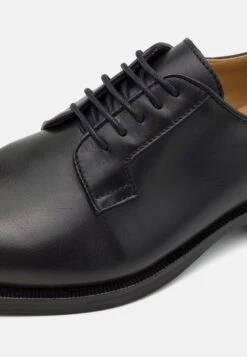 Tiger Of Sweden Sonist - Stringate Eleganti - Black 13 Tiger Of Sweden Sonist - Stringate Eleganti - Black -Luce Scarpe Negozio 3f60eae0804d4e2c97d93561f63171e6