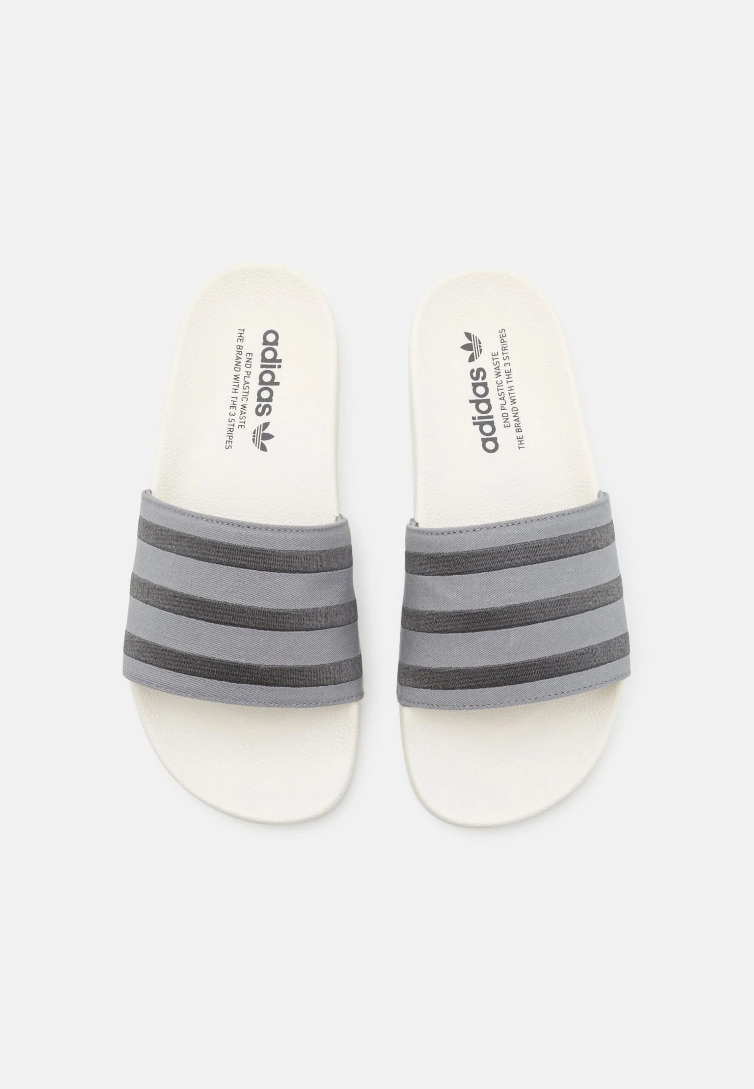 Adidas Originals Adilette UnisexCiabattineGrey Three/Grey Six/Cloud White Uomo Scarpe Aperte AD115G02C-C11 6 Adidas Originals Adilette UnisexCiabattineGrey Three/Grey Six/Cloud White Uomo Scarpe Aperte AD115G02C-C11 - immagine 4