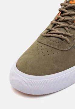 DC SHOES Teknic OvcSneakers BasseOlive Camo Uomo Sneaker DC115O02K-N11 13 DC SHOES Teknic OvcSneakers BasseOlive Camo Uomo Sneaker DC115O02K-N11 -Luce Scarpe Negozio 4c3a0de735bc4962b43c49feefa69257