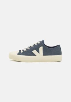 Veja Fair Trade SarlSneakers BasseNautico/Pierre Uomo Sneaker VJ212O05J-K11