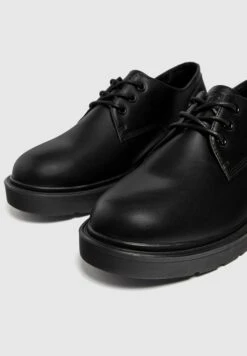 PULL & BEAR Mit Dicker - Stringate Eleganti - Black 11 PULL & BEAR Mit Dicker - Stringate Eleganti - Black -Luce Scarpe Negozio 66dcda30cd2d4a408976a1a925c30d7d