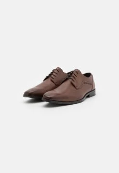 Pier One Stringate ElegantiCognac Uomo Scarpe Eleganti PI912M0CI-O11 9 Pier One Stringate ElegantiCognac Uomo Scarpe Eleganti PI912M0CI-O11 -Luce Scarpe Negozio 87ceb5a08fb04af89ccca9ce6be8fed8