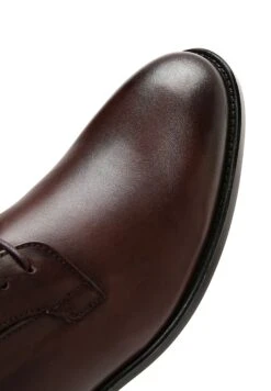 Stringate ElegantiBrown Uomo Scarpe Eleganti D5H12M00Q-O11 -Luce Scarpe Negozio 8ce982dda6ee444e86e418468f813f03