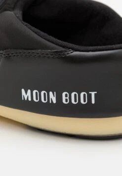 Moon Boot New MulePantofoleBlack Uomo Pantofole M4512I001-Q11 -Luce Scarpe Negozio 96e03d593df447e9be1bd785c005e853