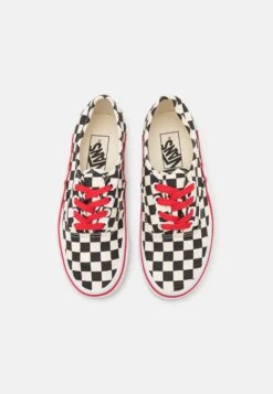 Vans Authentic Bolt Unisex - Sneakers Basse - Black/White/Red 11 Vans Authentic Bolt Unisex - Sneakers Basse - Black/White/Red -Luce Scarpe Negozio add3bc87eef74c7aa474867b2a99521f