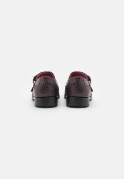 SopranoScarpe Senza LacciBurgundy Uomo Scarpe Basse JW112C02P-G11 10 SopranoScarpe Senza LacciBurgundy Uomo Scarpe Basse JW112C02P-G11 -Luce Scarpe Negozio b2c28fb8249947798683e05933826a9f