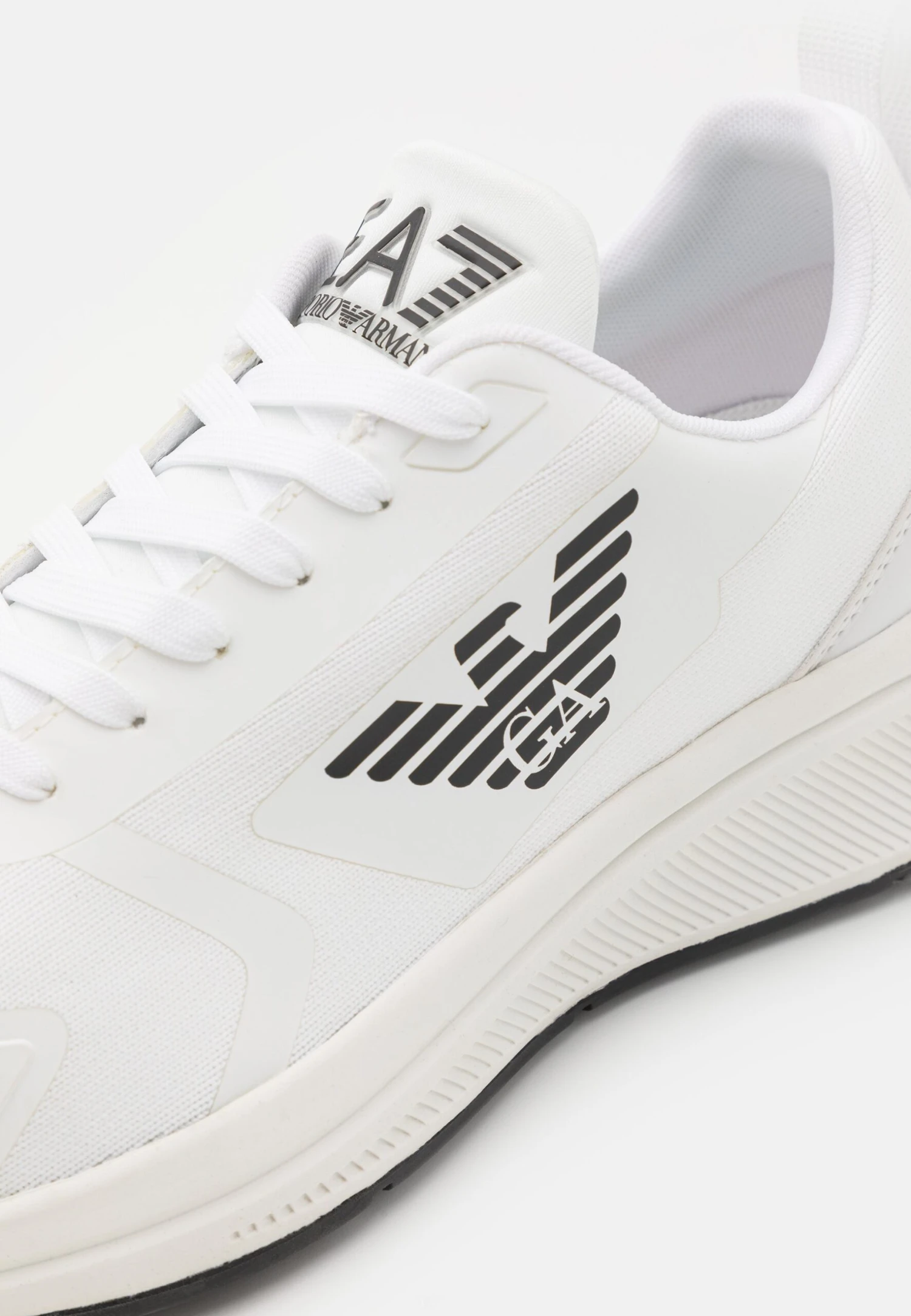 EA7 Emporio Armani Future UnisexSneakers BasseWhite/Black Uomo Sneaker EA715O013-A11 8 EA7 Emporio Armani Future UnisexSneakers BasseWhite/Black Uomo Sneaker EA715O013-A11 - immagine 6