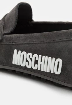 MOSCHINO DriverMocassiniCarbone Uomo Scarpe Basse 6MO12C017-G11 -Luce Scarpe Negozio cf22e6c3a5a44bbcae363c18d4626d13