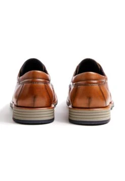 Lloyd Taylor - Stringate Eleganti - Braun -Luce Scarpe Negozio cf3ad988e19c4e8eb963e26cd3f371cb