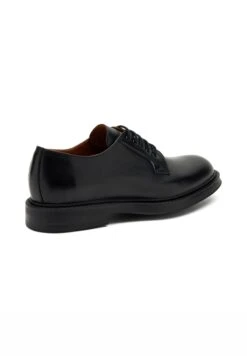 Stringate ElegantiBlack Uomo Scarpe Eleganti F5J12M00V-Q11 -Luce Scarpe Negozio df541389898845db8ebda7b4d8bd0fee