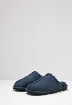 Shepherd Hugo - Pantofole - Dark Navy 10 Shepherd Hugo - Pantofole - Dark Navy -Luce Scarpe Negozio e62f47fd78d745a58b2ecf4700b5c56d