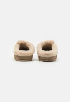 Birkenstock Zermatt Premium UnisexPantofoleTaupe Uomo Pantofole BI115I013-B11 -Luce Scarpe Negozio e63212de946448d59c5e6f36b78534d9