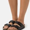 Birkenstock Arizona Bf Triples Narrow - Pantofole - Black 1 Birkenstock Arizona Bf Triples Narrow - Pantofole - Black -Luce Scarpe Negozio e7e7a2324aba49e6b4000d9e5a539224