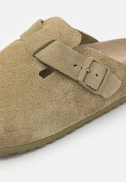 Birkenstock Boston Unisex - Pantofole - Faded Khaki -Luce Scarpe Negozio e8f58d025ce94fa3b41fbd33af29ffda