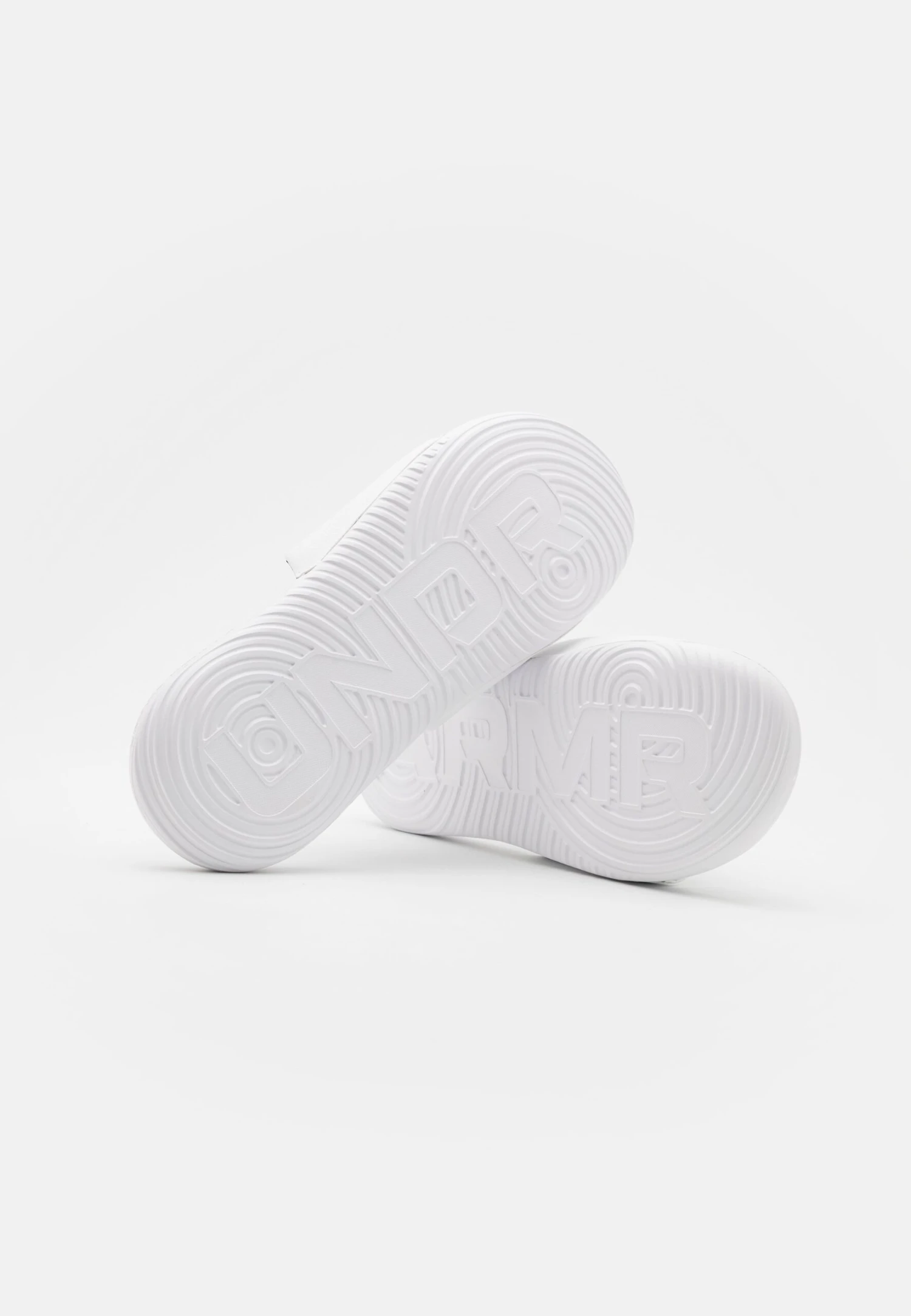 Under Armour M Ansa Fix Sl-BlkCiabatte Da MareWhite Uomo Scarpe Aperte UN242B08O-A11 8 Under Armour M Ansa Fix Sl-BlkCiabatte Da MareWhite Uomo Scarpe Aperte UN242B08O-A11 - immagine 6