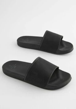 Luce Scarpe Negozio -Luce Scarpe Negozio f9326ff638154ed1bef4452ceb710871